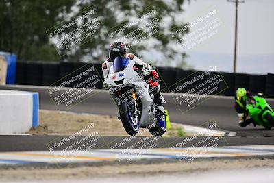 media/Apr-18-2025-TrackDaz (Fri) [[45f5874c44]]/A Group/Session 3 (Turn 6 - Outside)/